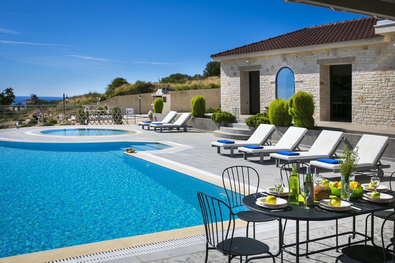 Kaminia Blu Villa Ratzaklíon Buitenkant foto